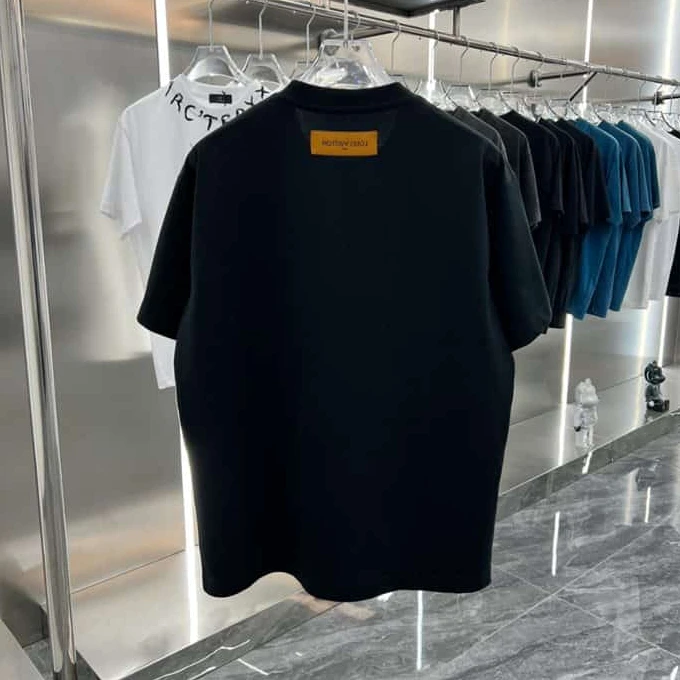 Louis Vuitton T-shirt – LSVT0167 Comfortable 6079