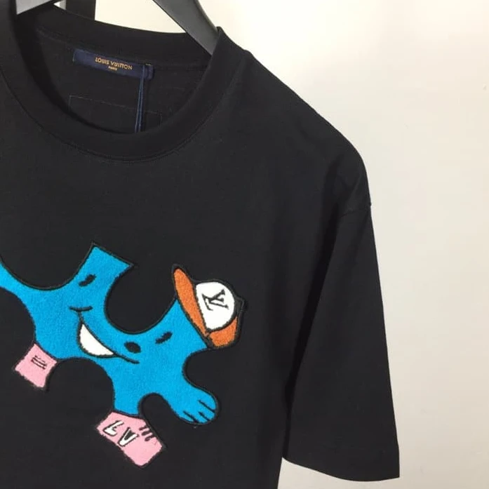 Louis Vuitton T-shirt – LSVT0198 UrbanStyle 902
