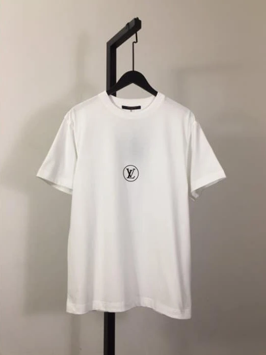 Louis Vuitton T-shirt – LSVT0202 HighQuality 6662