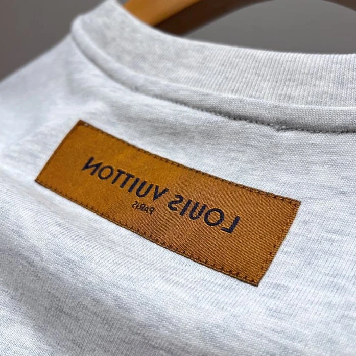 Louis Vuitton T-shirt – LSVT0208 Fashionable 262