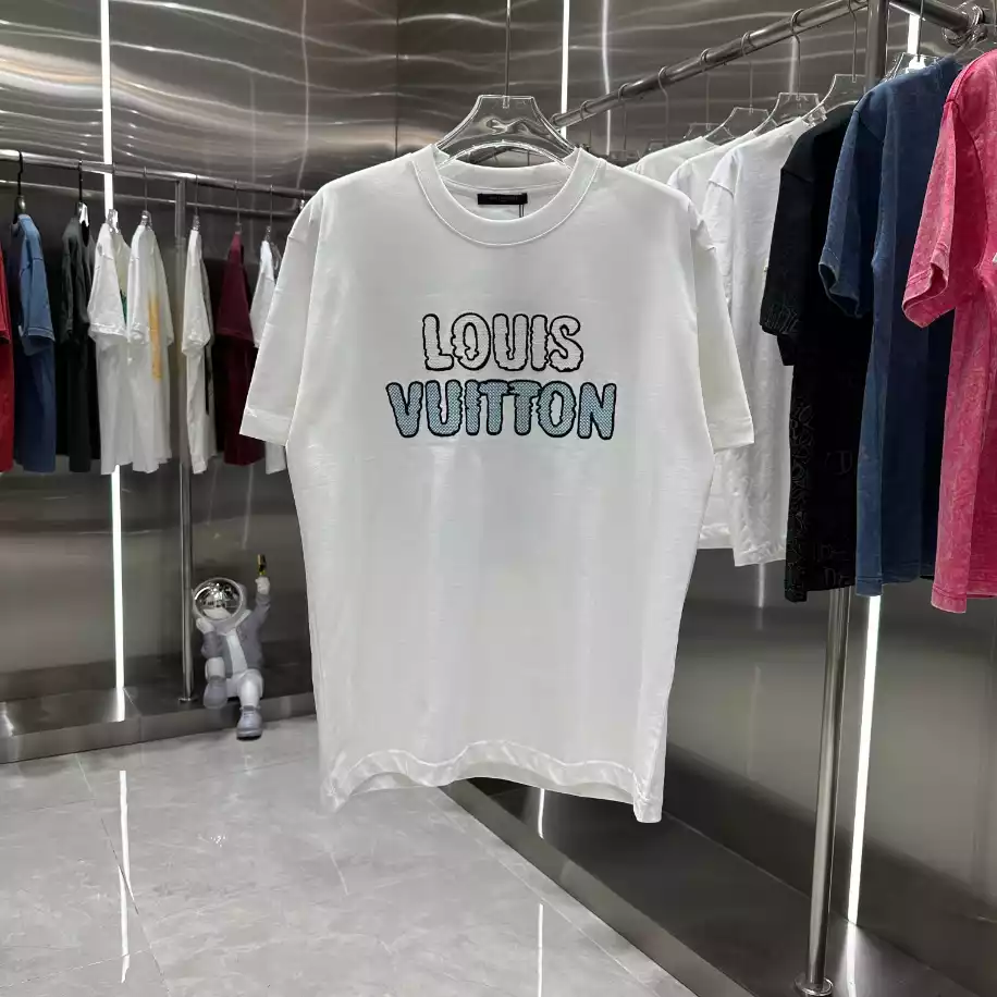 Louis Vuitton T-shirt – LSVT0230 DailyWear 1348