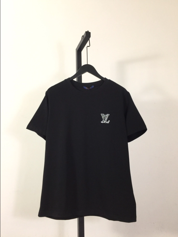 Louis Vuitton T-shirt – LSVT0247 Trendy 6503