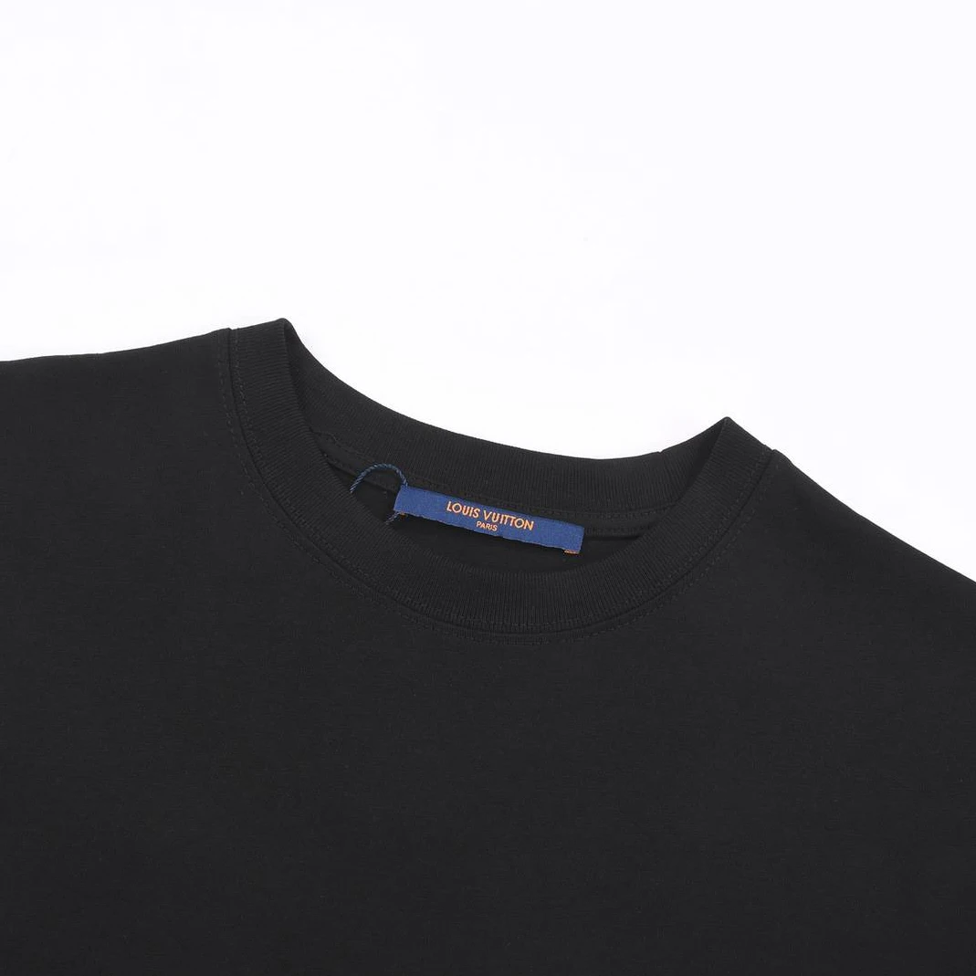Louis Vuitton T-shirt – LSVT0250 Trendy 9489