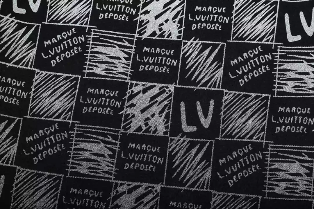 Louis Vuitton T-shirt – LSVT0267 DailyWear 4309