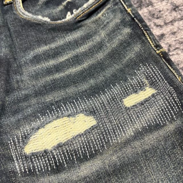 ModernLook 1118 AMIRI JEANS – AJ011