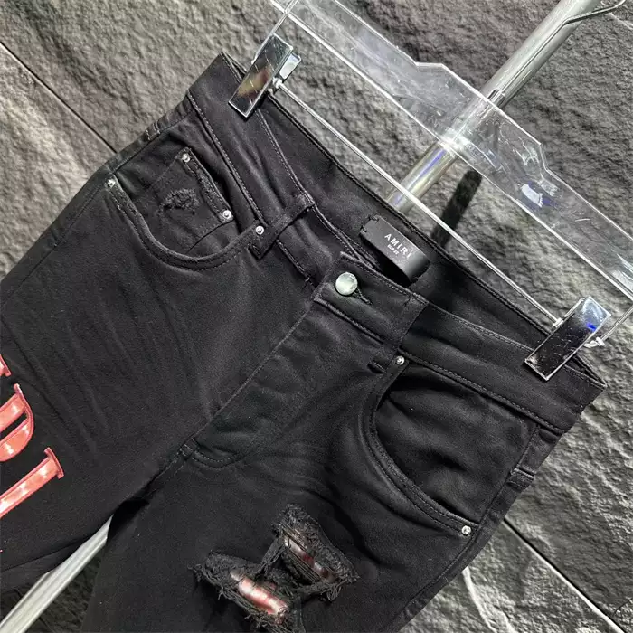 ModernLook 7606 AMIRI JEANS – AJ106