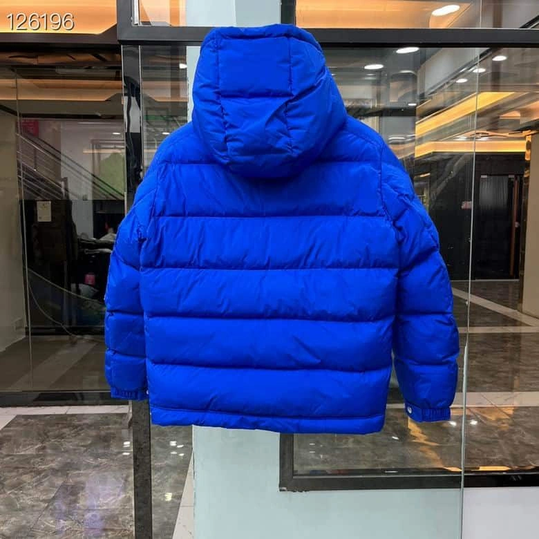 Moncler Coat – MC009 ModernLook 8100