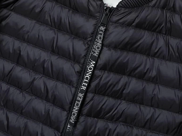 Moncler Coat – MC039 UrbanStyle 9148