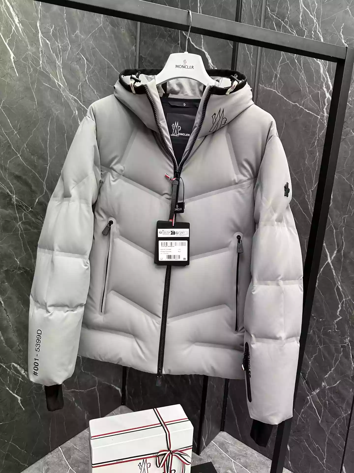 Moncler Grenoble Arcesaz Jacket – MC106 GoodFit 2560