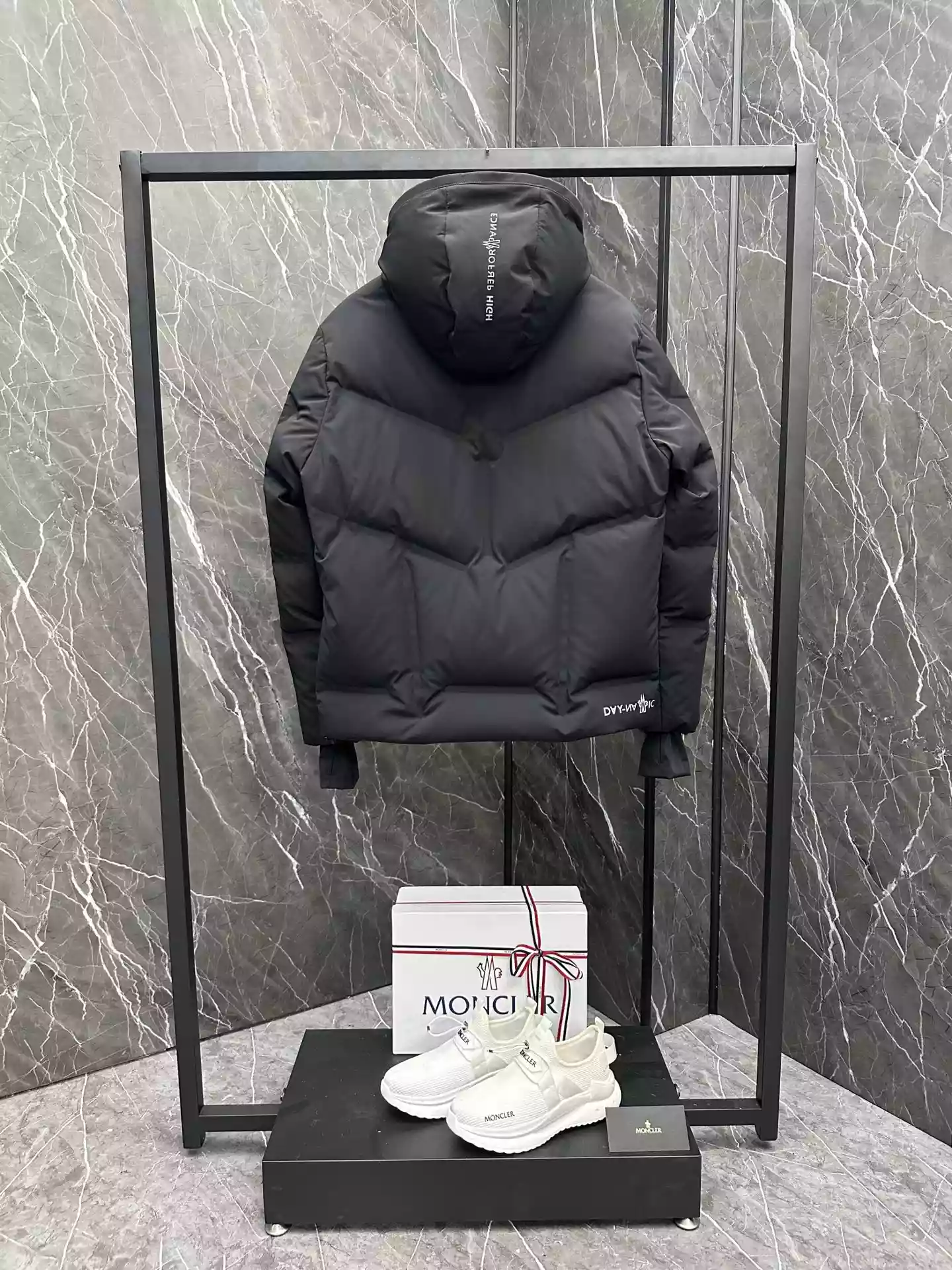 Moncler Grenoble Arcesaz Jacket – MC108 StreetReady 9680