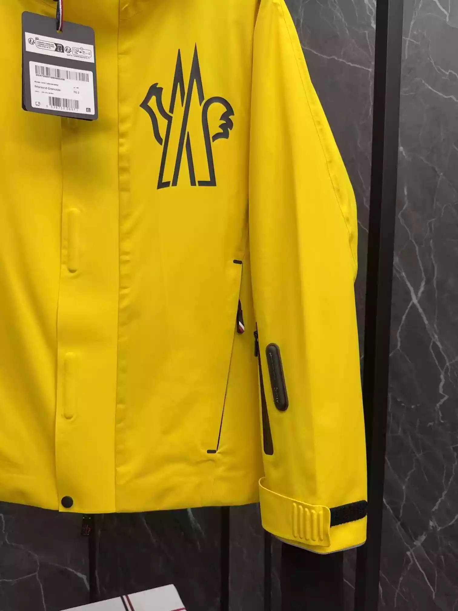 Moncler Grenoble Moriond Jacket – MC101 UrbanStyle 4896