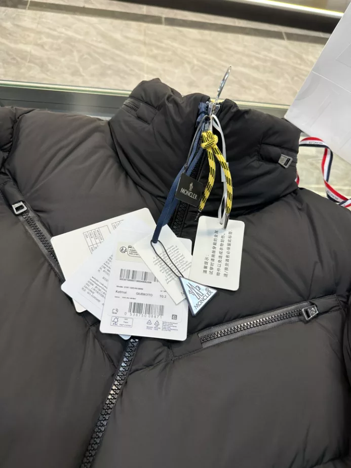 Moncler Katmai Jacket – MC092 Fashionable 229