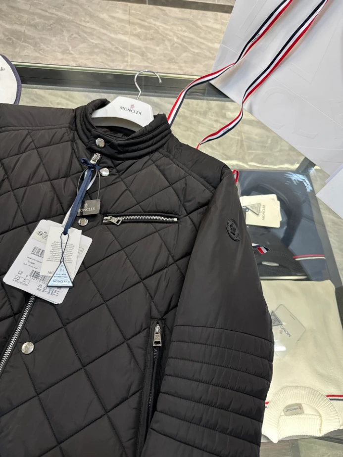 Moncler Vulpie Jacket – MC089 TopPick 8984
