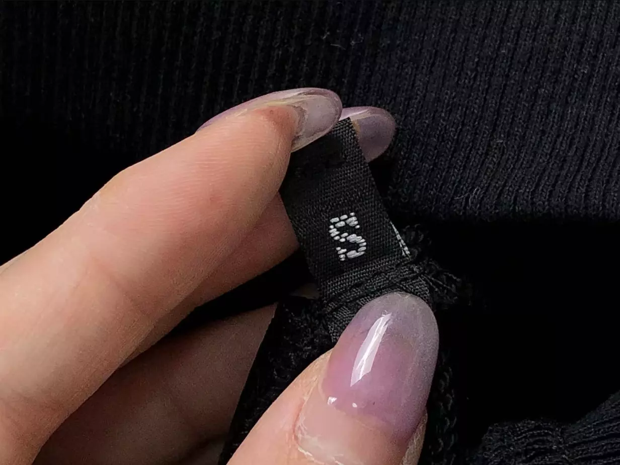 Popular 9708 Amiri Hoodie – SAV057