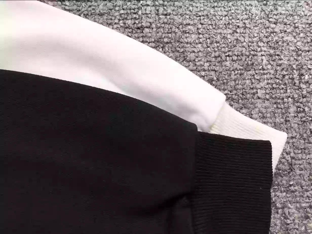 Popular 9708 Amiri Hoodie – SAV057