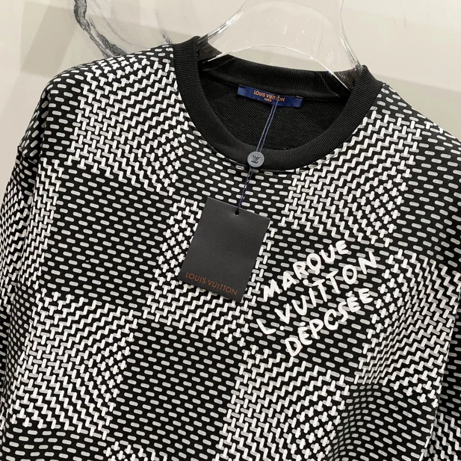 SmartChoice 5898 Louis Vuitton Sweatshirts – SLV013