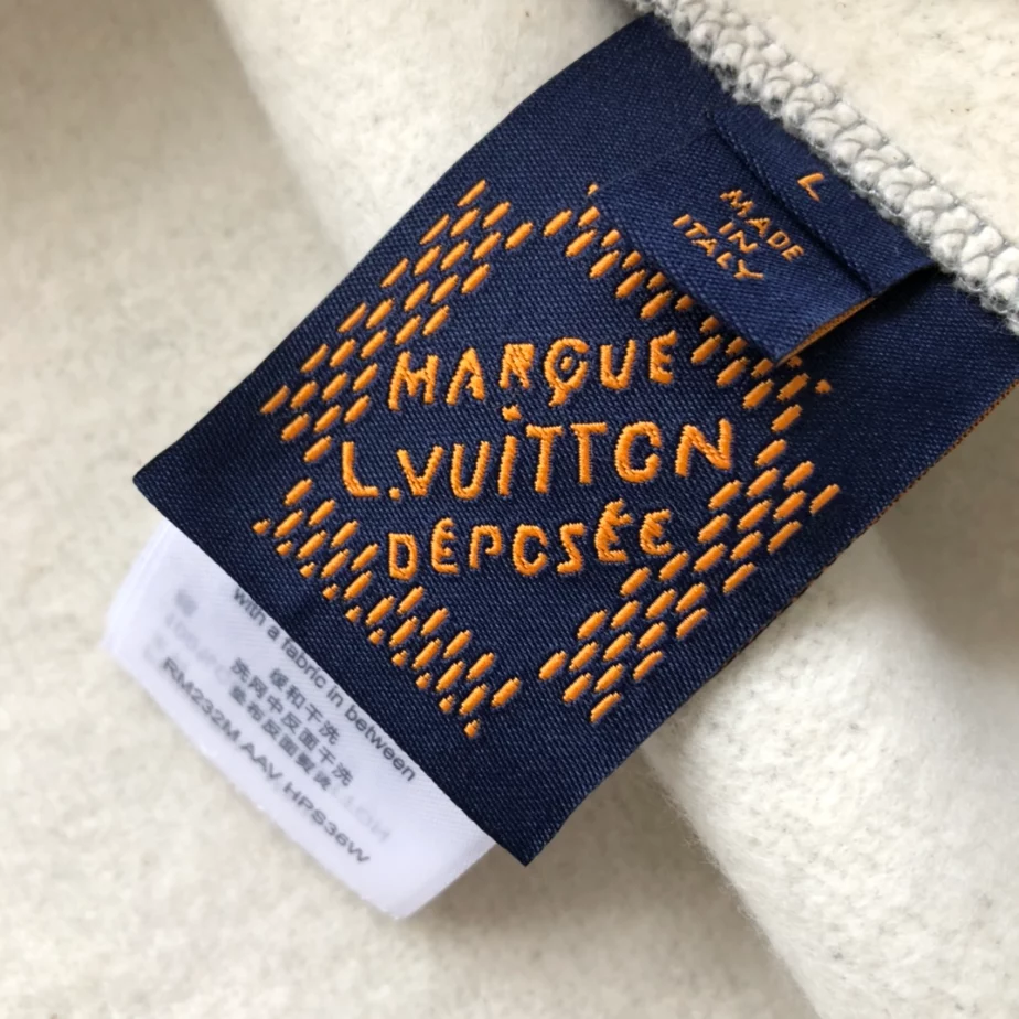SmartChoice 5898 Louis Vuitton Sweatshirts – SLV013