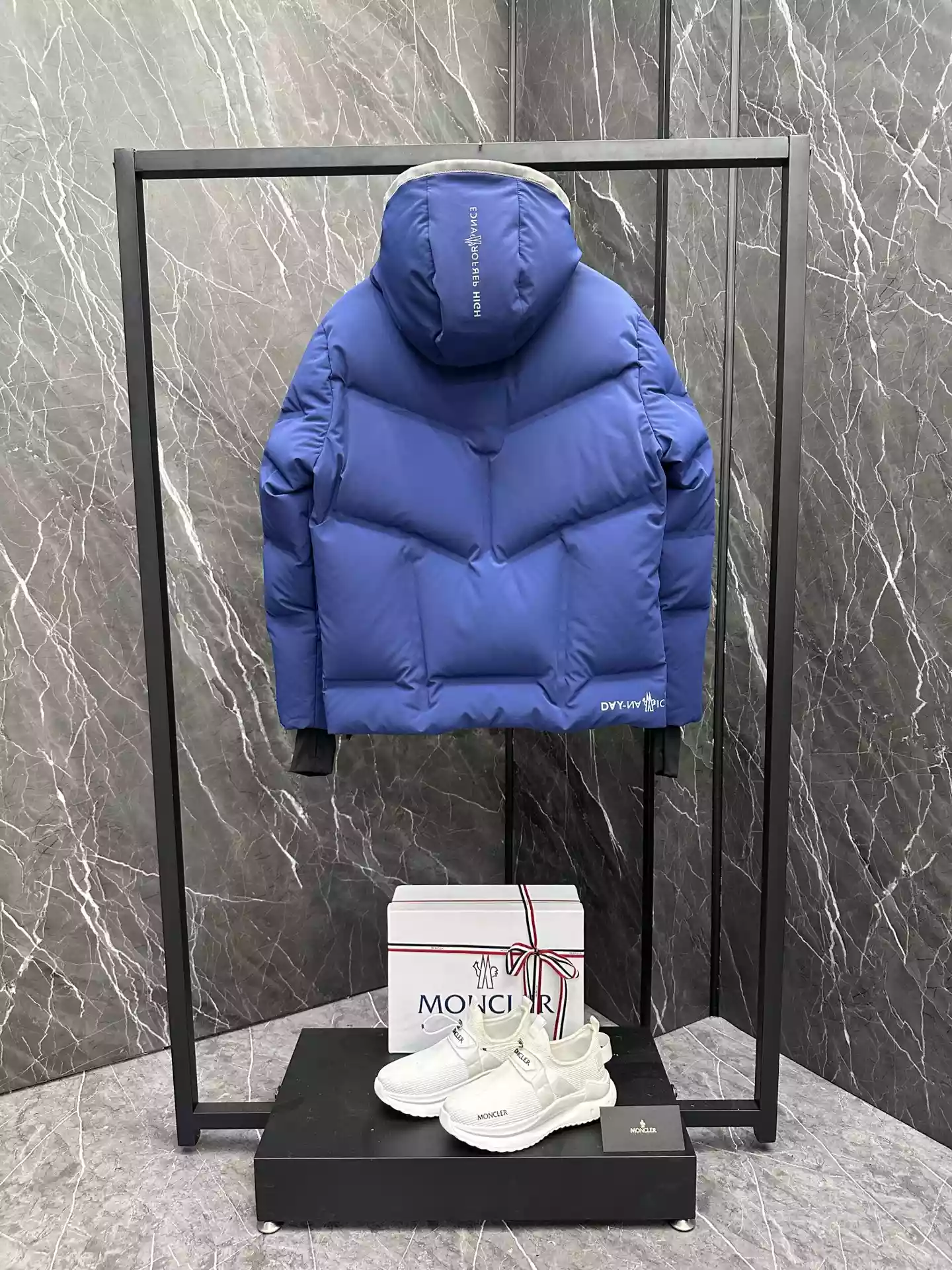 SmartChoice 6595 Moncler Grenoble Arcesaz Jacket – MC107