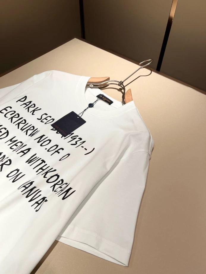 SmartChoice 9457 Louis Vuitton T-shirt – LSVT0265