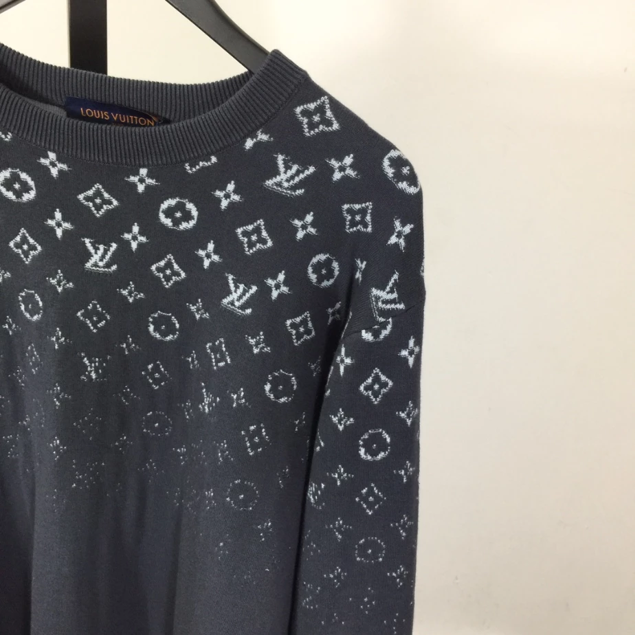 SportInspired 7319 Louis Vuitton Gradient Cotton – SLV074