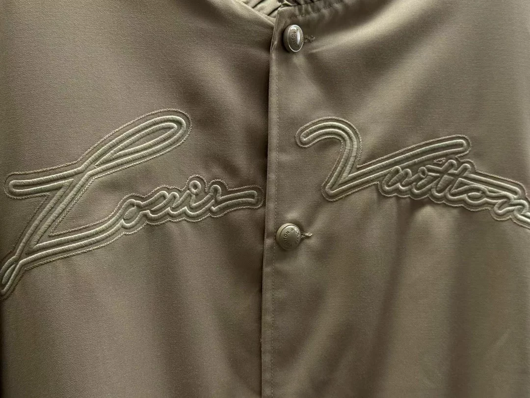 StreetReady 1692 Louis Vuitton Jacket – LC018
