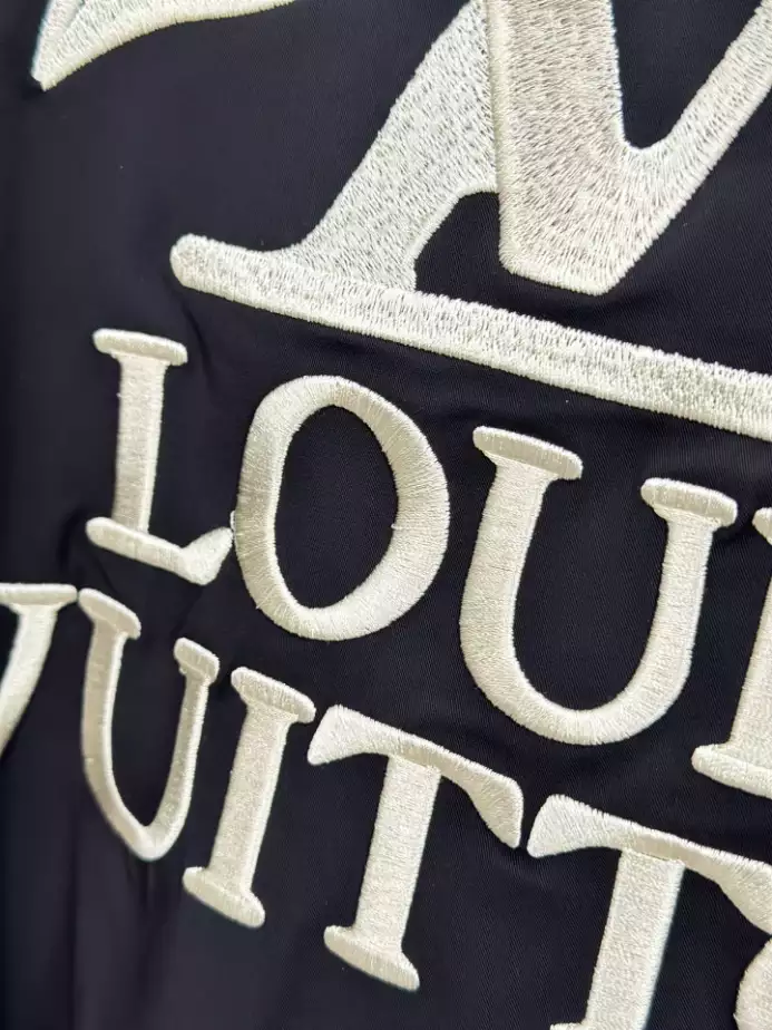 StreetReady 5993 Louis Vuitton Jacket – LC029