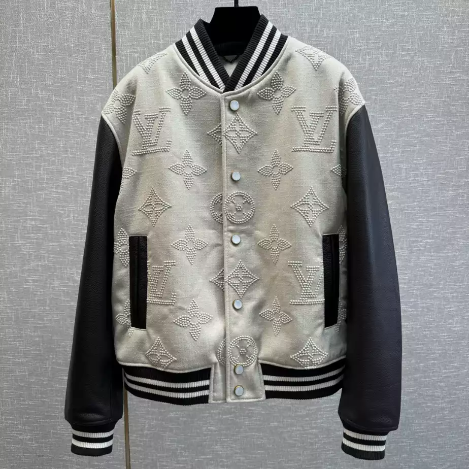 StreetReady 7092 Louis Vuitton Jacket – LC020