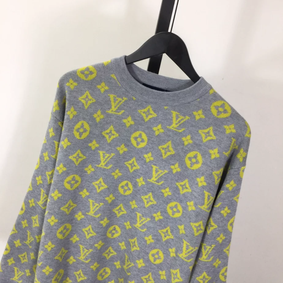 StreetReady 9496 Louis Vuitton Sweater – SLV063