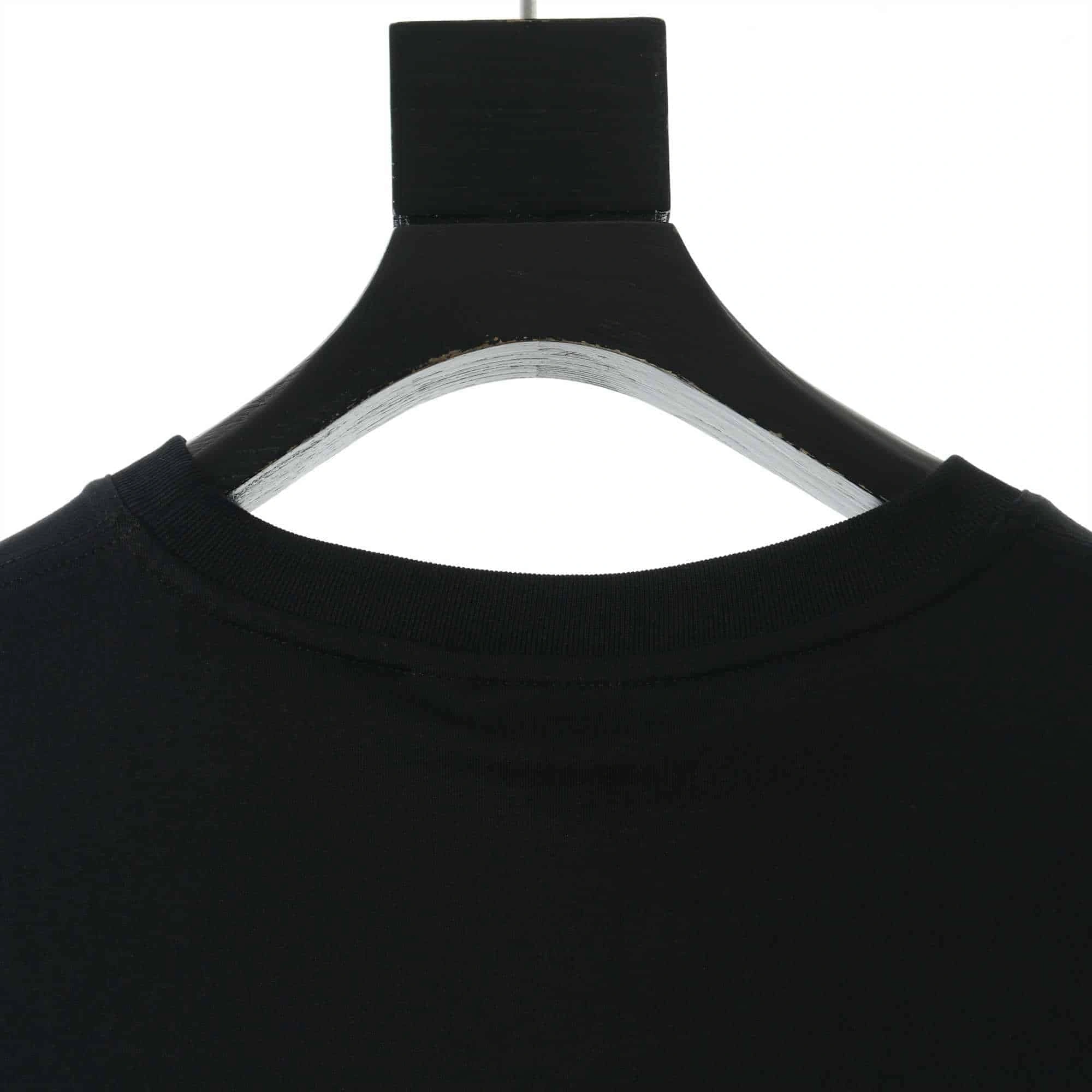 TopPick 1661 Burberry Logo-Print Cotton T-Shirt – BBRS12