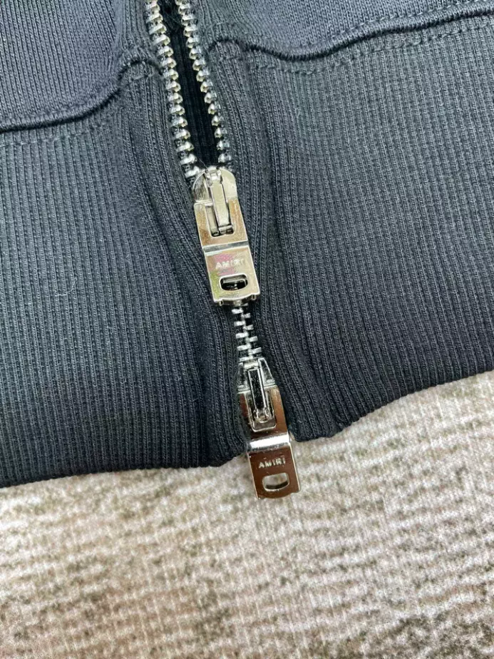 TopPick 7909 Amiri Ma Core Logo Zip Hoodie – SAV001