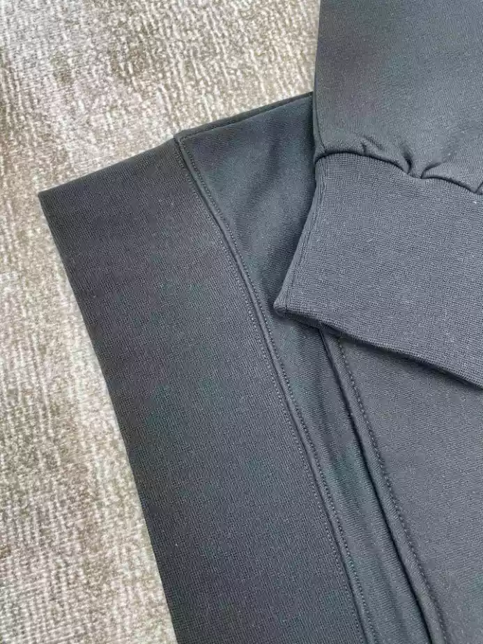 Trendy 2473 Amiri Hoodie – SAV036