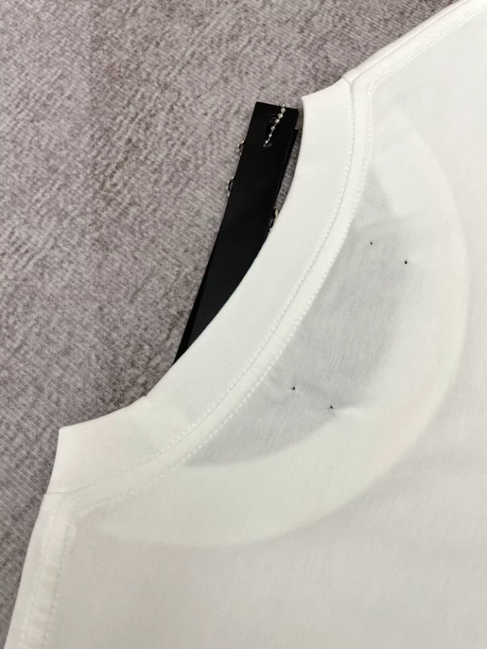 Trendy 3107 Amiri Cotton T-Shirt – AMS094