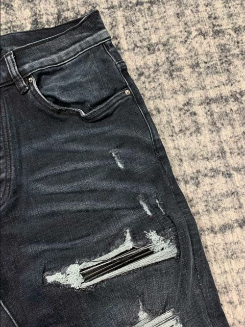 Trendy 5439 AMIRI JEANS – AJ025