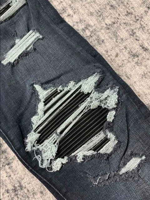 Trendy 5439 AMIRI JEANS – AJ025