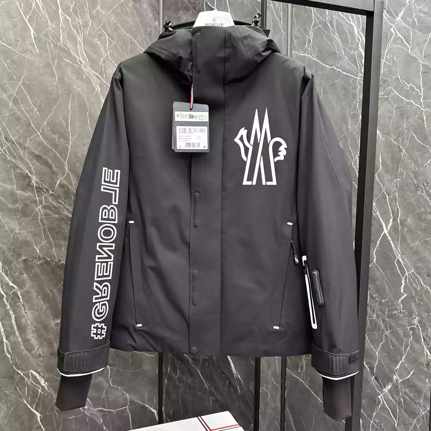Trendy 6405 Moncler Grenoble Moriond Jacket – MC100