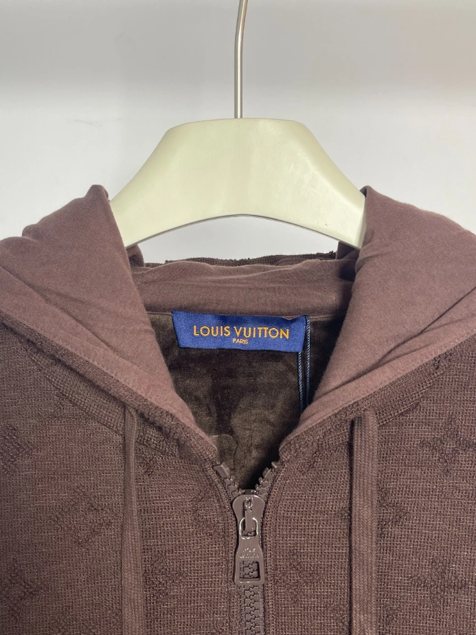 Trendy 7296 Louis Vuitton Hoodie – SLV024
