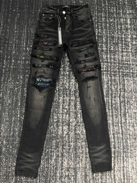 UrbanStyle 133 AMIRI JEANS – AJ024
