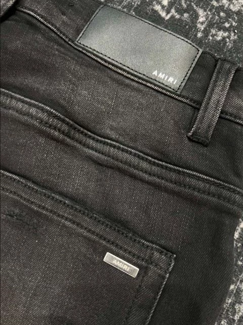 UrbanStyle 133 AMIRI JEANS – AJ024