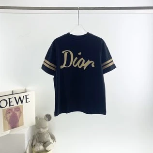 UrbanStyle 4640 DIOR 47 T-Shirt – CDS007