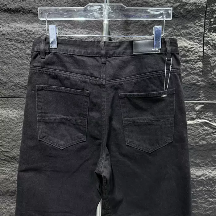 UrbanStyle 8932 AMIRI JEANS – AJ101