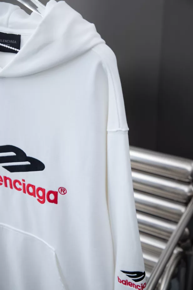 WellDesigned 2962 Balenciaga Hoodie – SBH004 WellDesigned 2962 Balenciaga Hoodie – SBH004