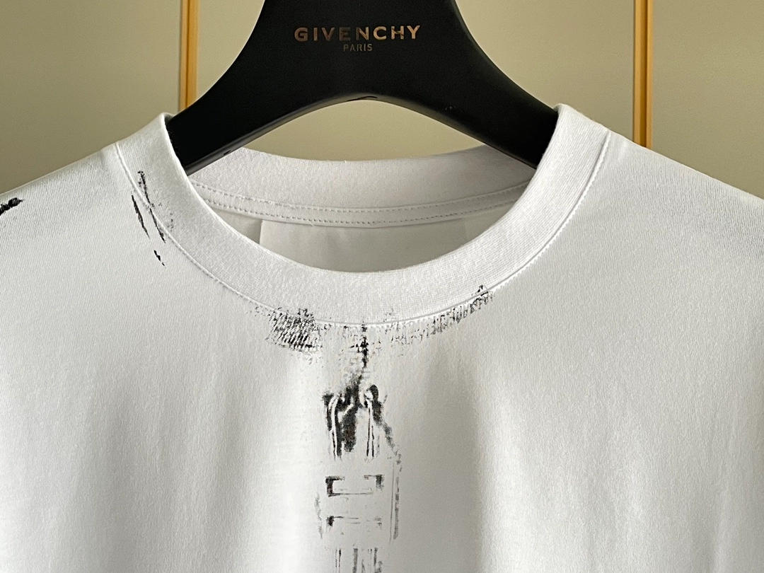 WellDesigned 4258 Givenchy T-shirt – GVS53