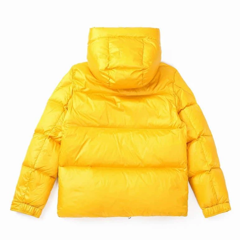 WellDesigned 961 Moncler Coat – MC034