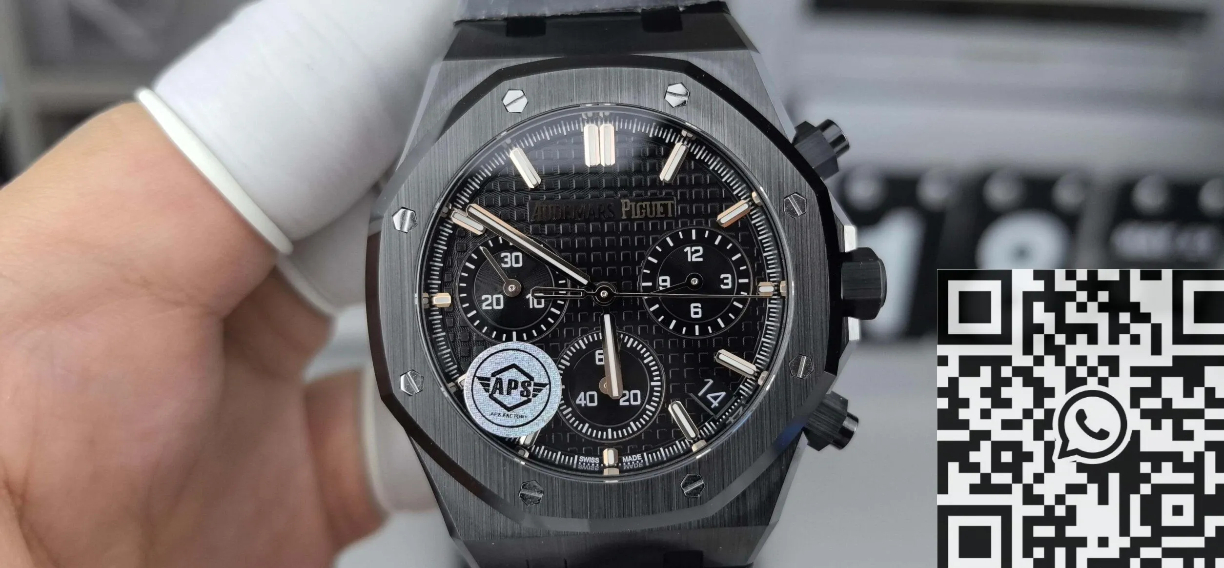 Audemars Piguet 26240CE.00.1225CE.02 Black Ceramics Golden Scale APS Factory Unique 1984