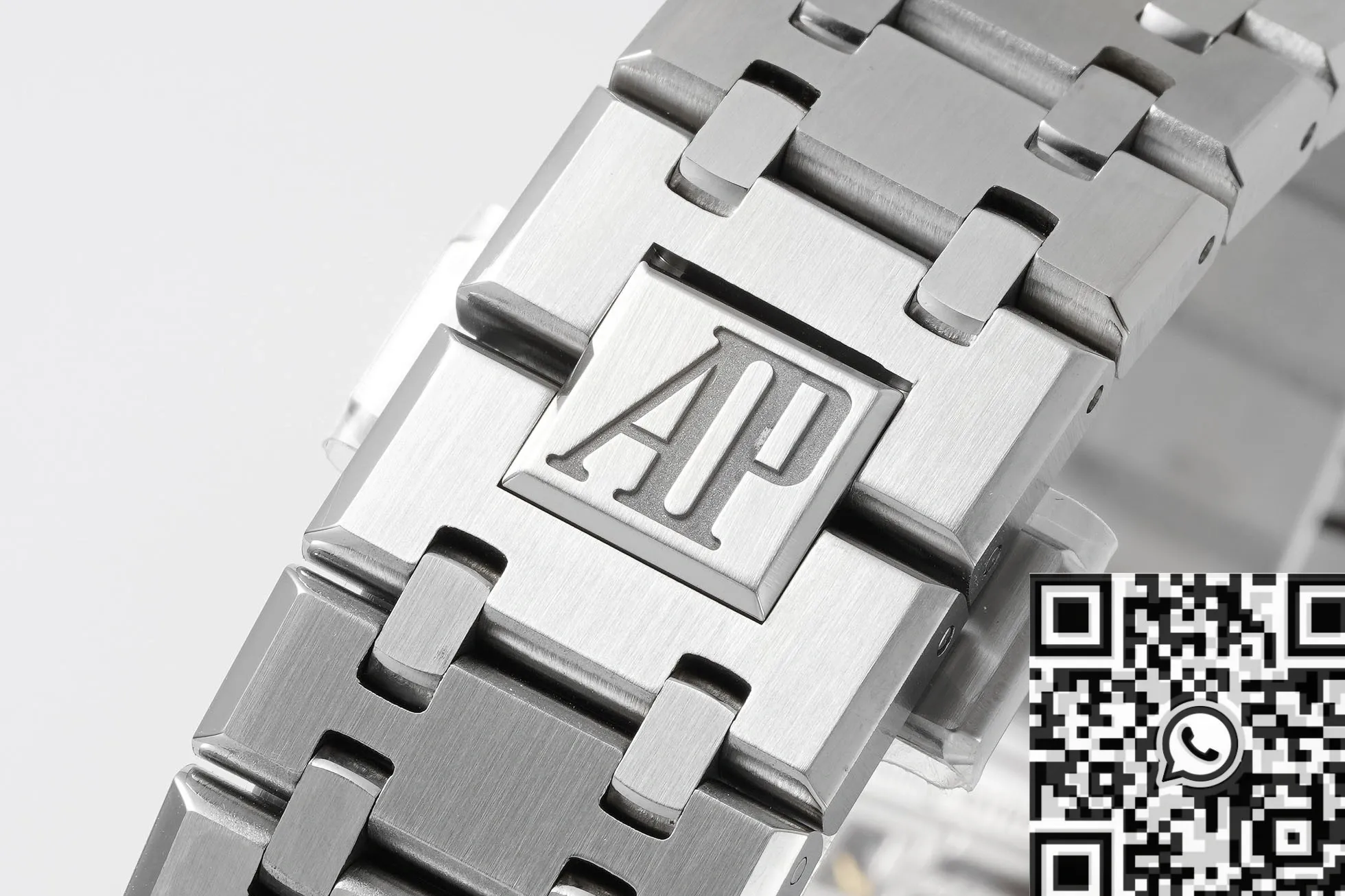 DailyWear Audemars Piguet APS Factory Royal Oak Replica 15510ST.OO.1320ST.10 Grey Dial Watch 1974