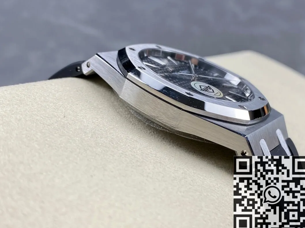 Audemars Piguet Royal Oak 15400 Black Dial Rubber Strap Watch APS Factory Flexible 1976