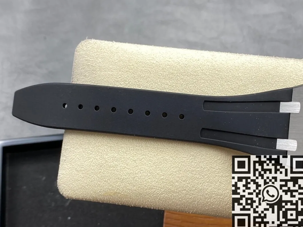 Audemars Piguet Royal Oak 15400 Black Dial Rubber Strap Watch APS Factory Flexible 1976