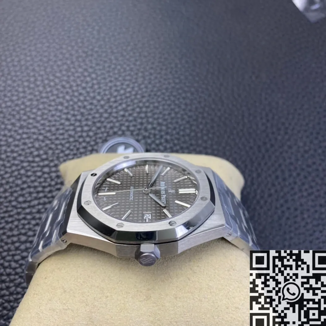 Premium Audemars Piguet Royal Oak 15400ST.OO.1220ST.04 Grey Dial Watch ZF Factory 2175