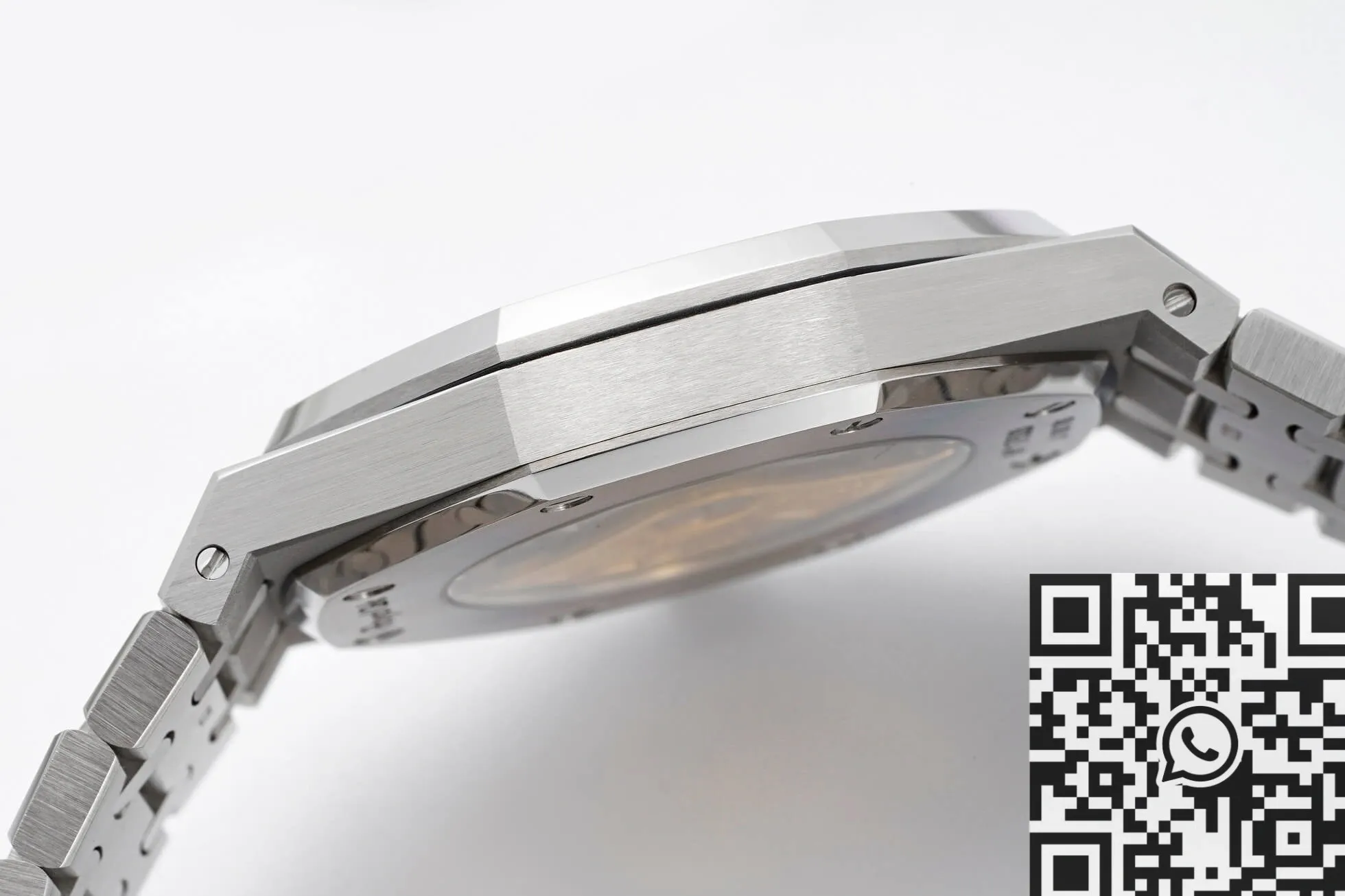 Contemporary Audemars Piguet Royal Oak 15400ST.OO.1220ST.04 Greyruthenium Dial APS Factory 1983