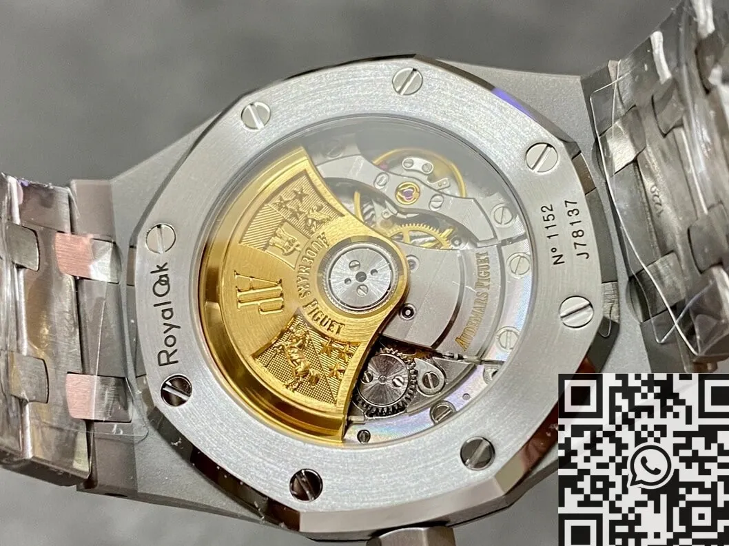 Audemars Piguet Royal Oak 15450ST.OO.1256ST.01 Silver Dial Size 37mm APS Factory Lightweight 1980